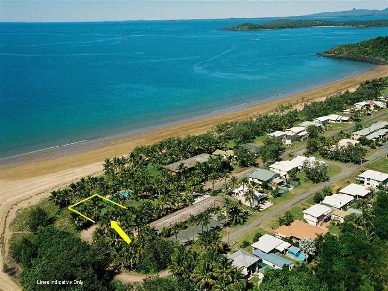 52 Owen Jenkins Drive, Sarina Beach QLD 4737