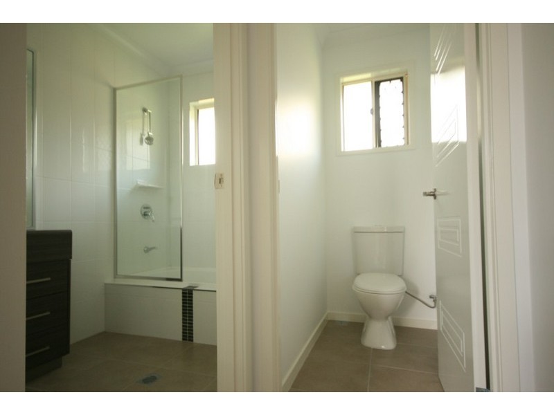 70 West, Sarina QLD 4737