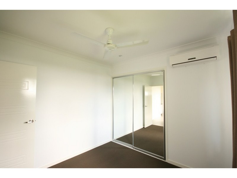 70 West, Sarina QLD 4737