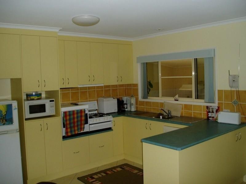 4 Michelle, Hay Point QLD 4740