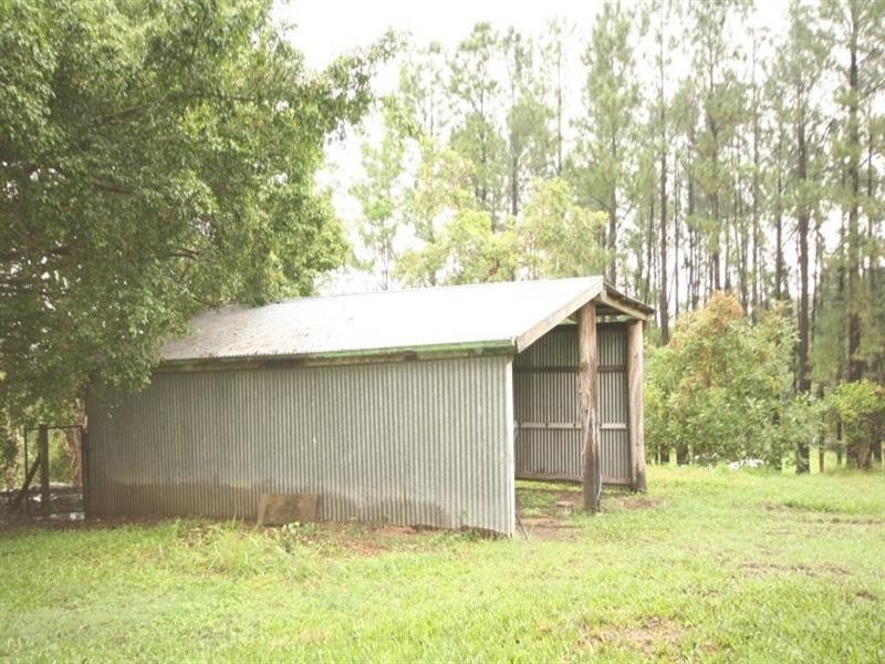 1588 Sarina Marlborough, Sarina Range QLD 4737