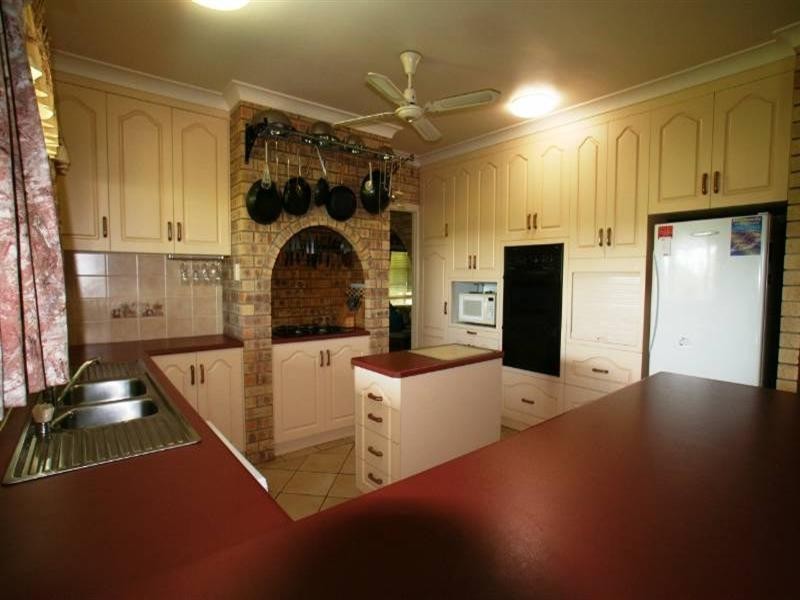 45 Fenech Avenue, Hay Point QLD 4740