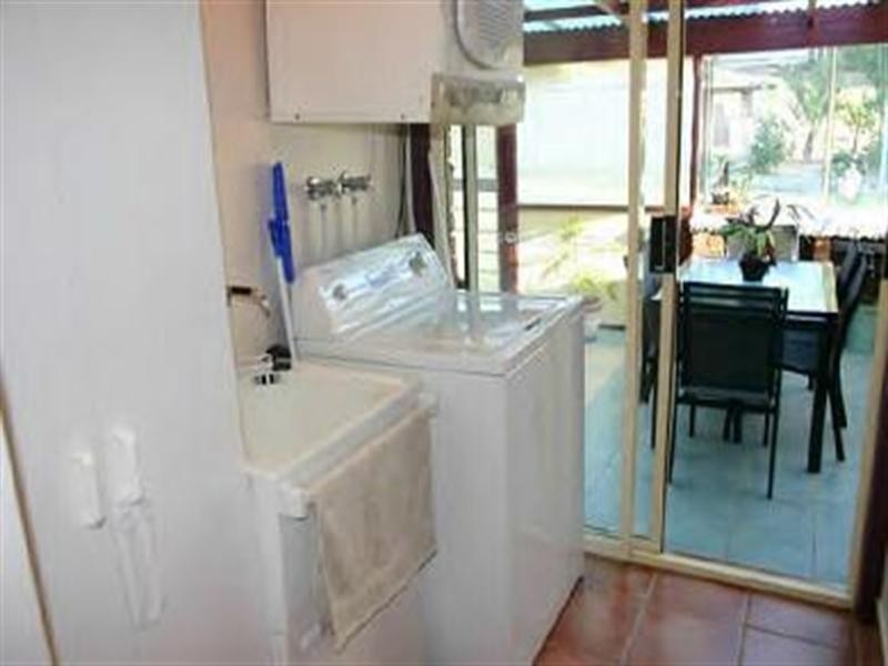 727 Range Road, Sarina QLD 4737