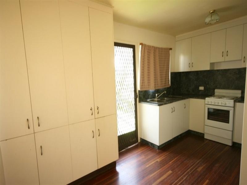 3 Manon, Armstrong Beach QLD 4737