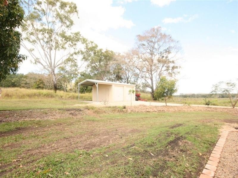 288 Sarina Beach, Sarina QLD 4737