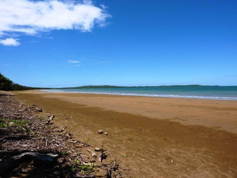 31 Deguara Avenue, Armstrong Beach QLD 4737