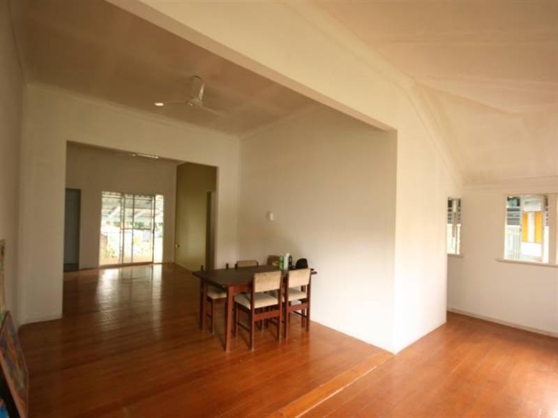8 Keating Court, Armstrong Beach QLD 4737