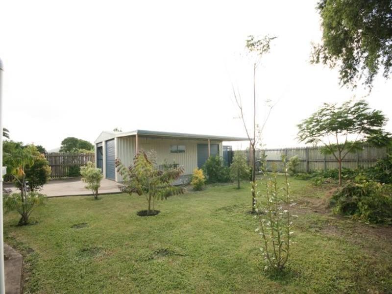9 Ware, Sarina QLD 4737