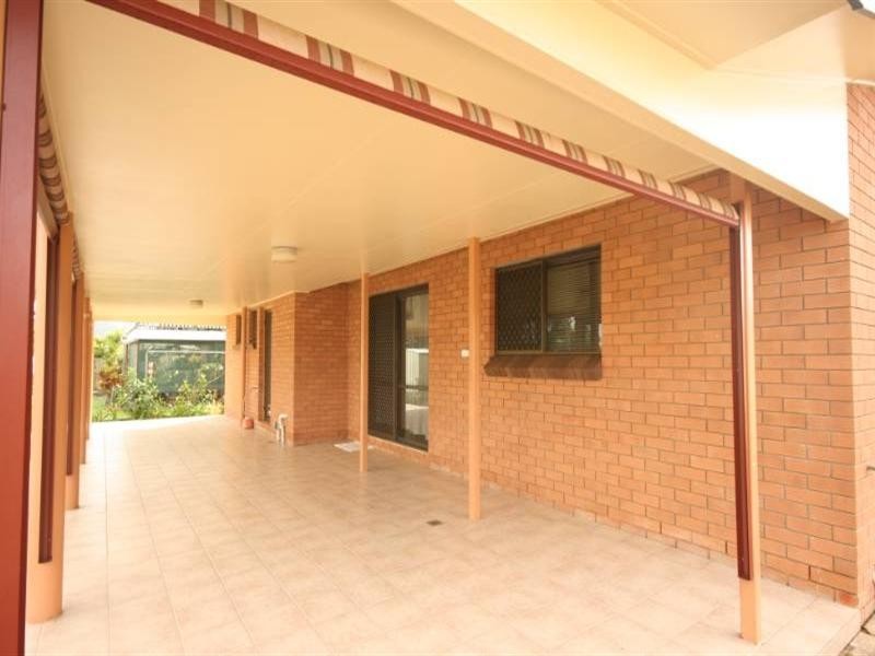 9 Ware, Sarina QLD 4737