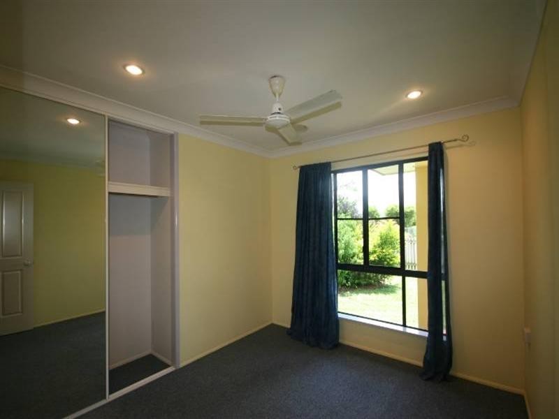 1 Brownsey, Sarina QLD 4737