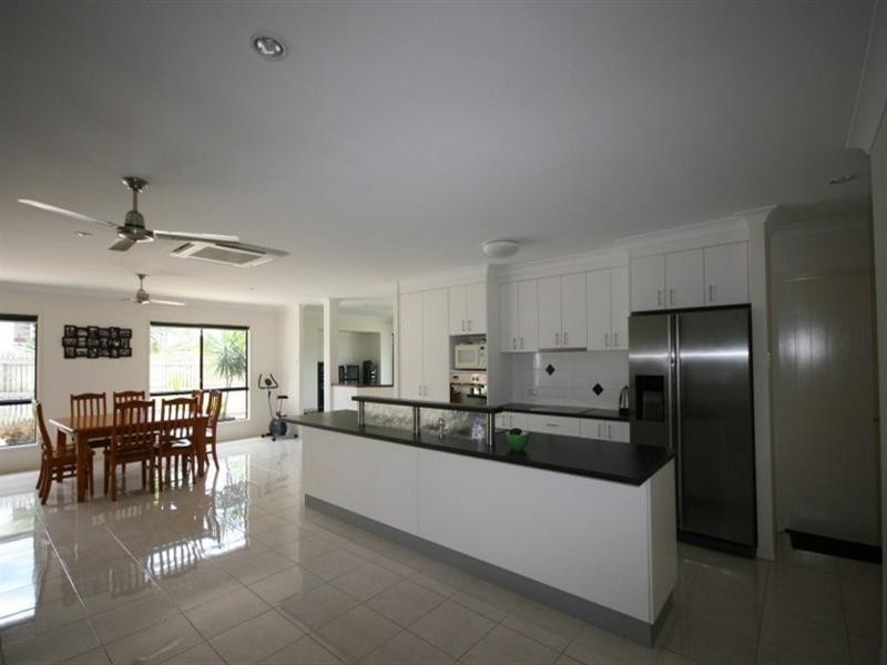 54 Campwin Beach Road, Grasstree Beach QLD 4740