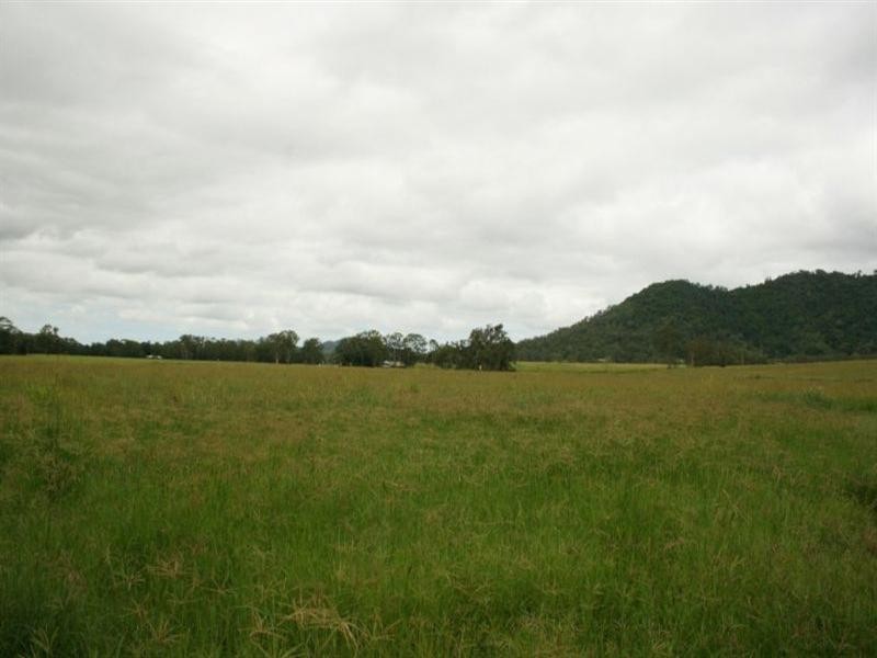 1022/24 Sarina Marlborough Road, Sarina QLD 4737