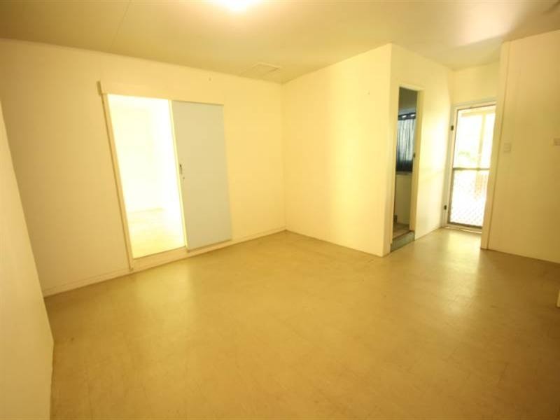 54 Crescent, Armstrong Beach QLD 4737