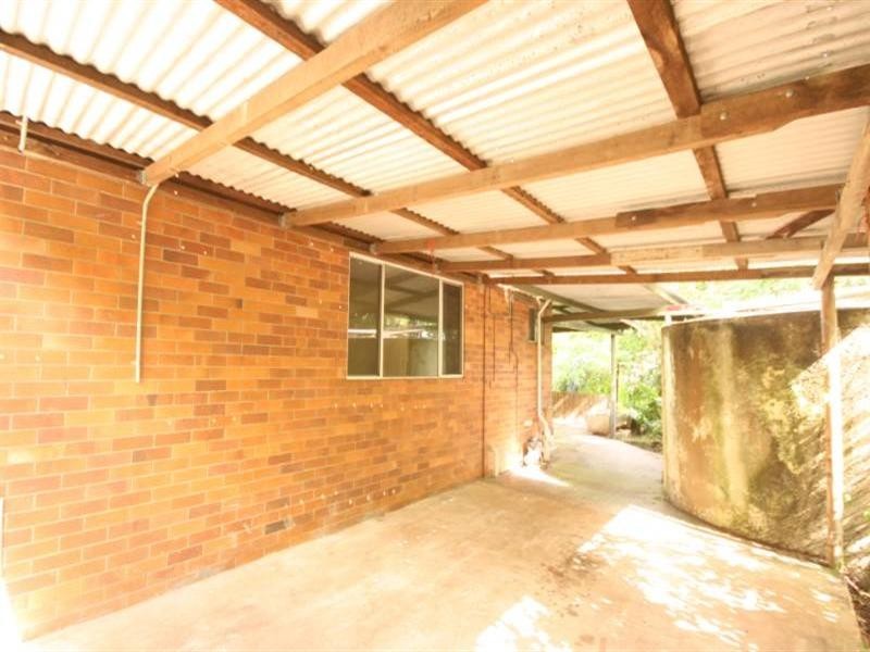 54 Crescent, Armstrong Beach QLD 4737