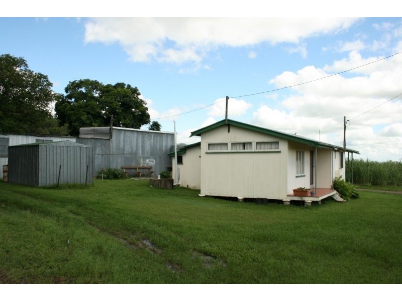 100 Whitaker Road, Sarina QLD 4737