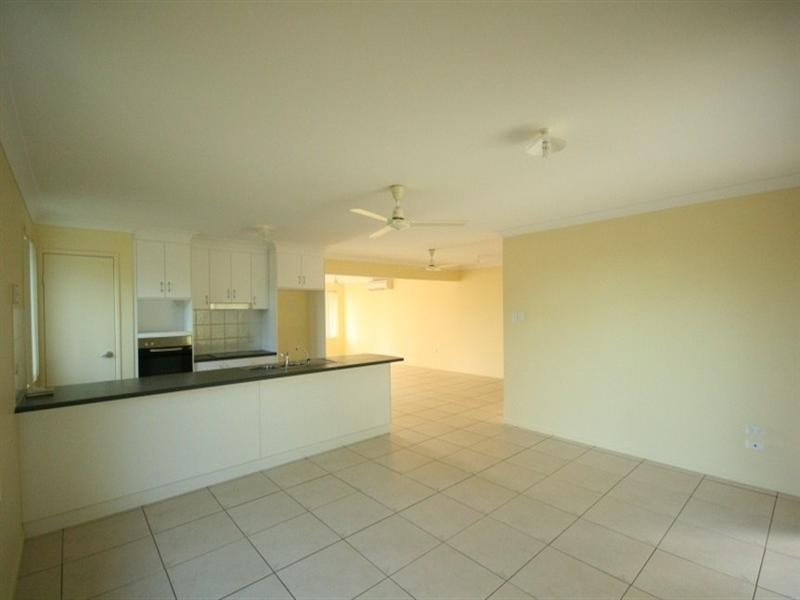 28 Jackson, Sarina QLD 4737