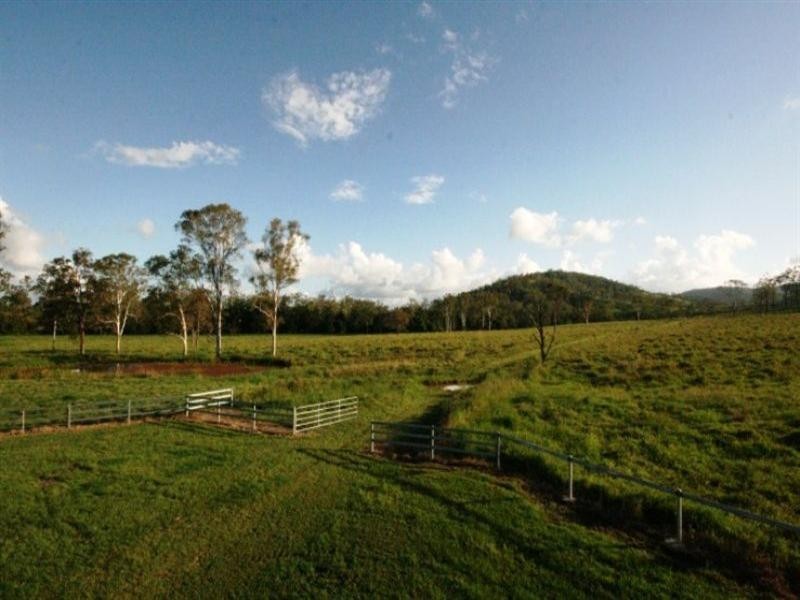 92 Dunn Road, Sarina QLD 4737