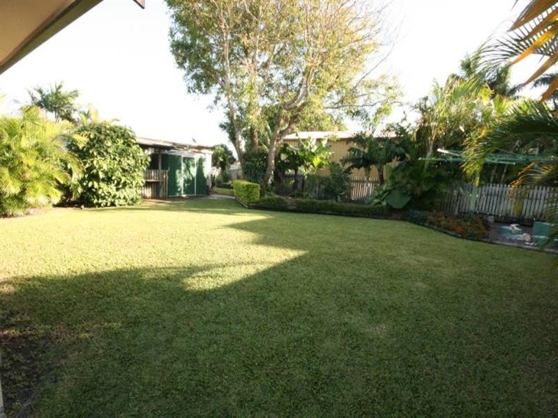60 Westcott Avenue, Campwin Beach QLD 4737