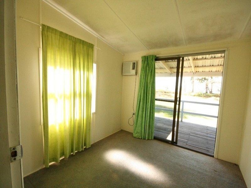 34 Melba Street, Armstrong Beach QLD 4737