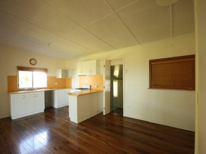 34 Melba Street, Armstrong Beach QLD 4737