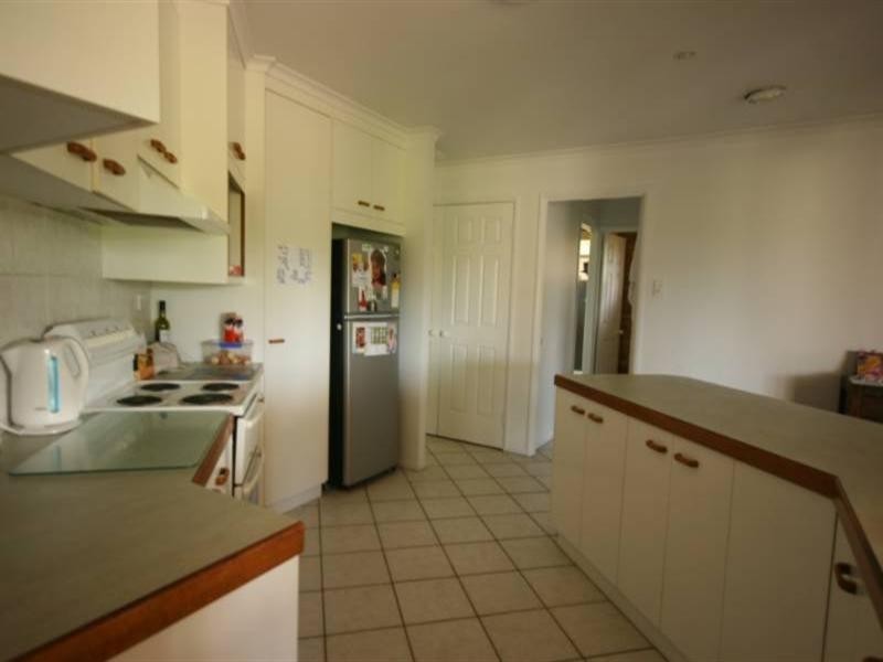 17 Patroyce Court, Sarina QLD 4737