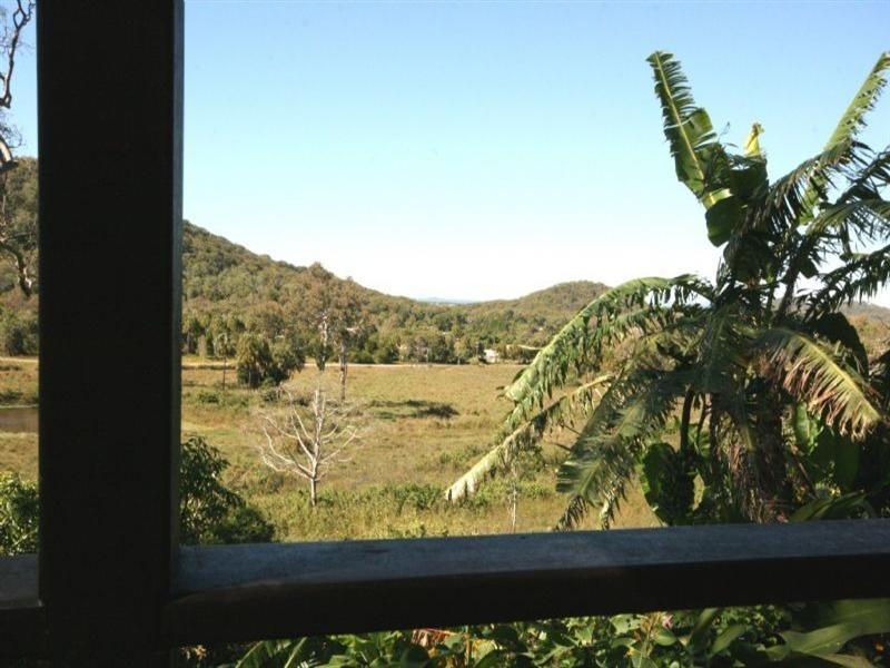 53 Mick Ready, Grasstree Beach QLD 4740