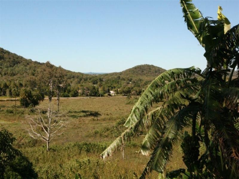 53 Mick Ready, Grasstree Beach QLD 4740