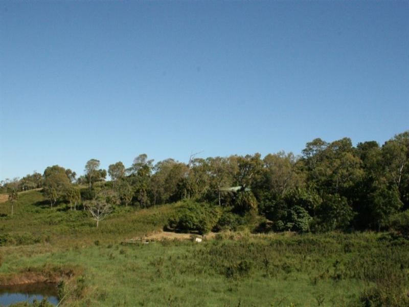 53 Mick Ready, Grasstree Beach QLD 4740