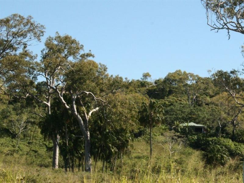 53 Mick Ready, Grasstree Beach QLD 4740