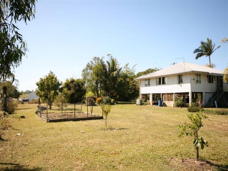 48 Ventons Road, Sarina QLD 4737