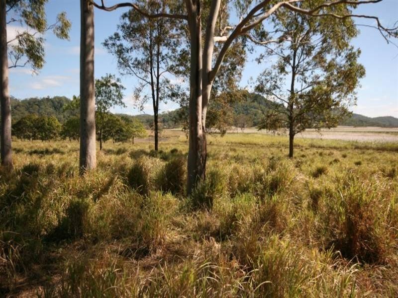 48 Ventons Road, Sarina QLD 4737