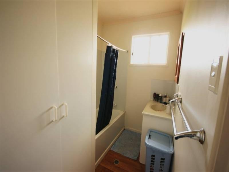 67 Muller Road, Sarina QLD 4737