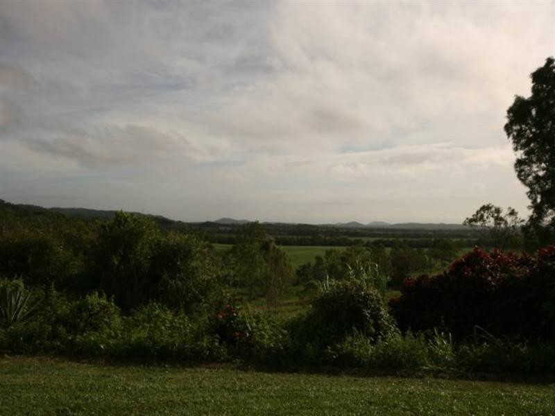 67 Muller Road, Sarina QLD 4737