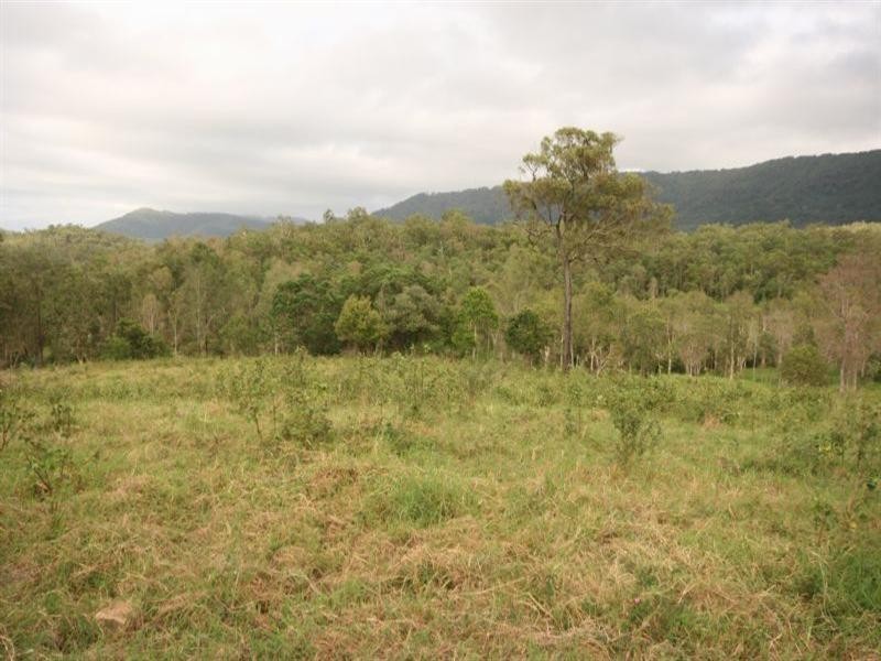 67 Muller Road, Sarina QLD 4737