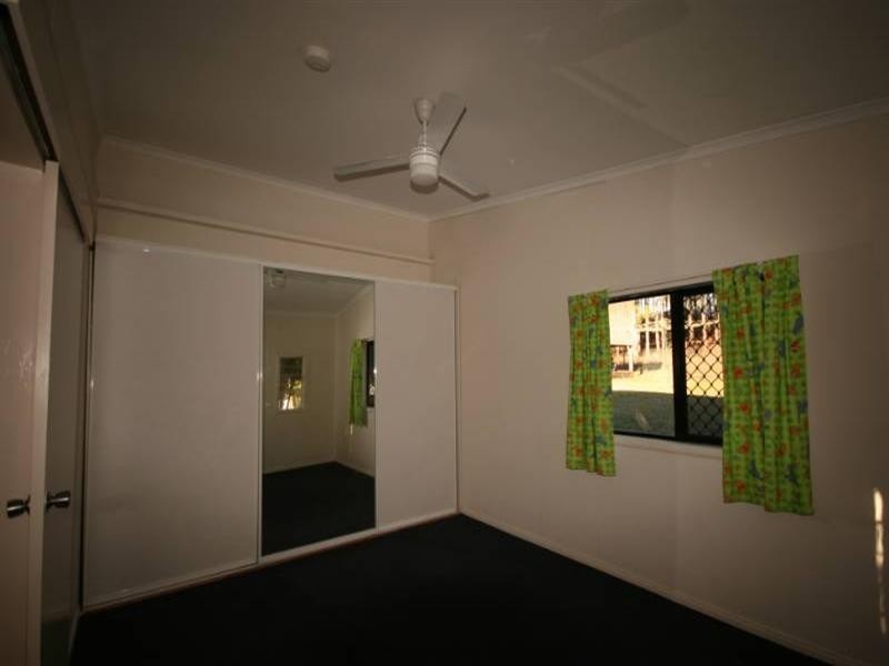 12 Lawrie, Sarina Range QLD 4737