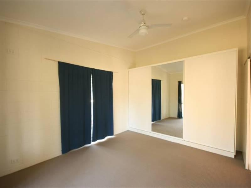 12 Lawrie, Sarina Range QLD 4737