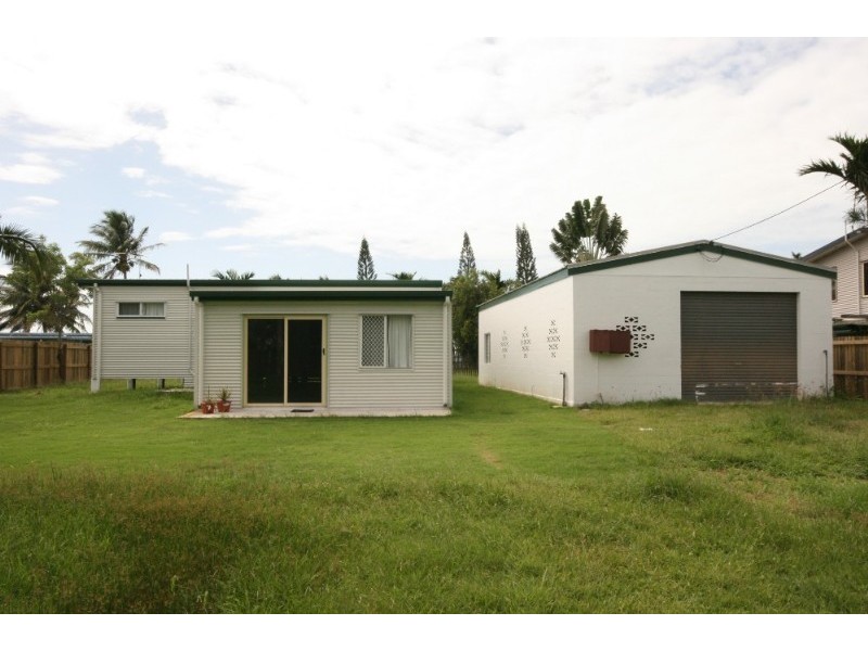 Grasstree Beach QLD 4740