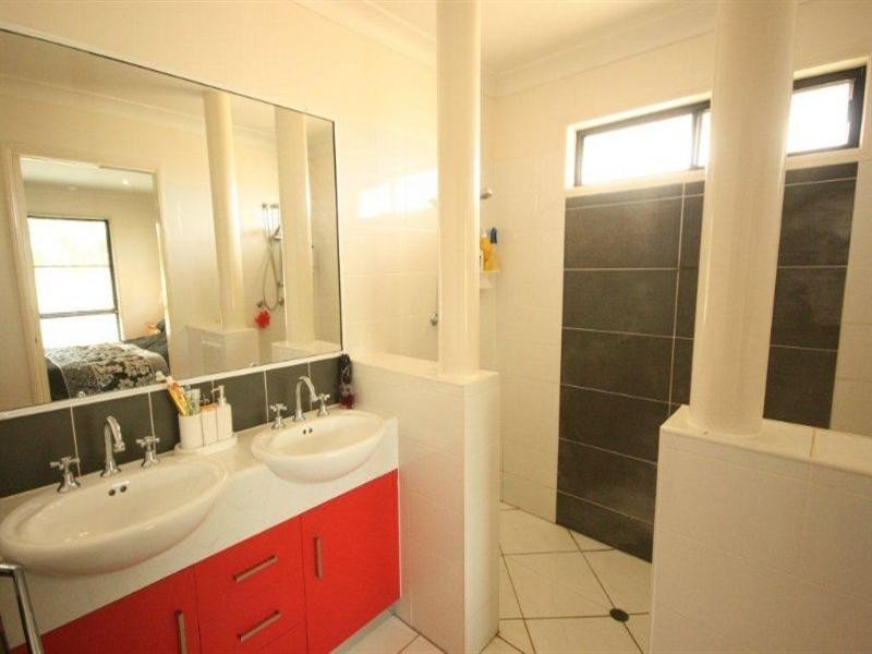 931 Grasstree Road, Sarina QLD 4737