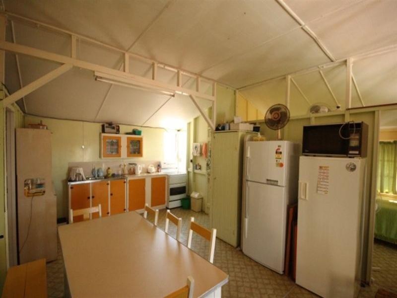 31 Westcott Avne, Sarina QLD 4737