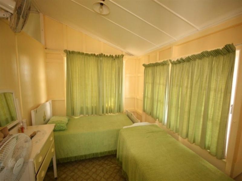 31 Westcott Avne, Sarina QLD 4737