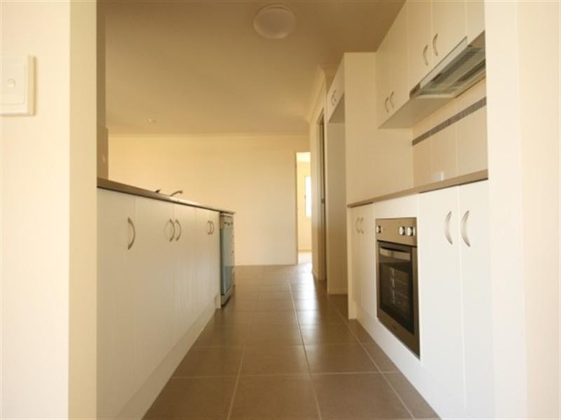 41 Jackson, Sarina QLD 4737