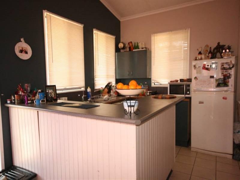 109 Miran Khan, Armstrong Beach QLD 4737