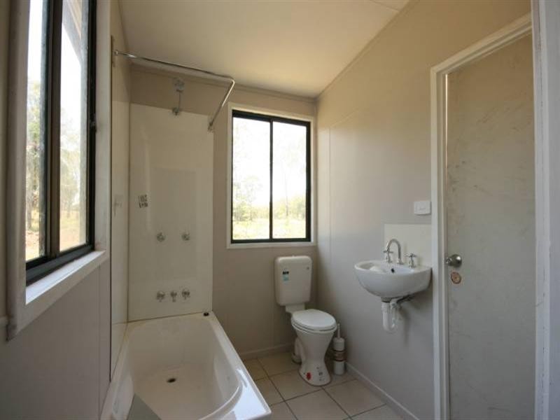 109 Miran Khan, Armstrong Beach QLD 4737