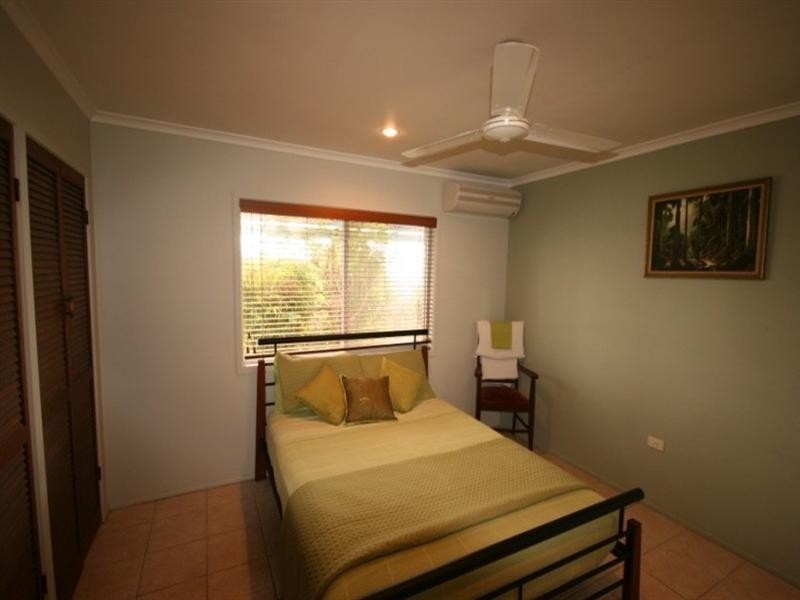 10 Captain Blackwood, Sarina Beach QLD 4737