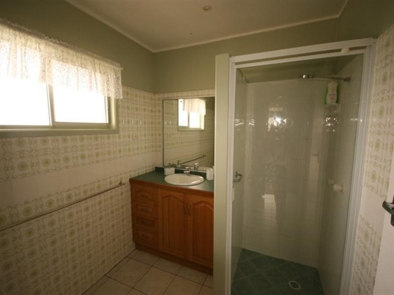 10 Captain Blackwood, Sarina Beach QLD 4737