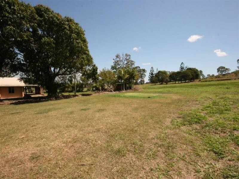 288 Sarina Beach, Sarina QLD 4737