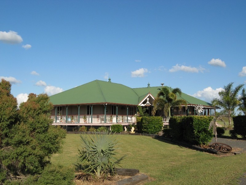 2758 Airstrip Road, Nebo QLD 4742