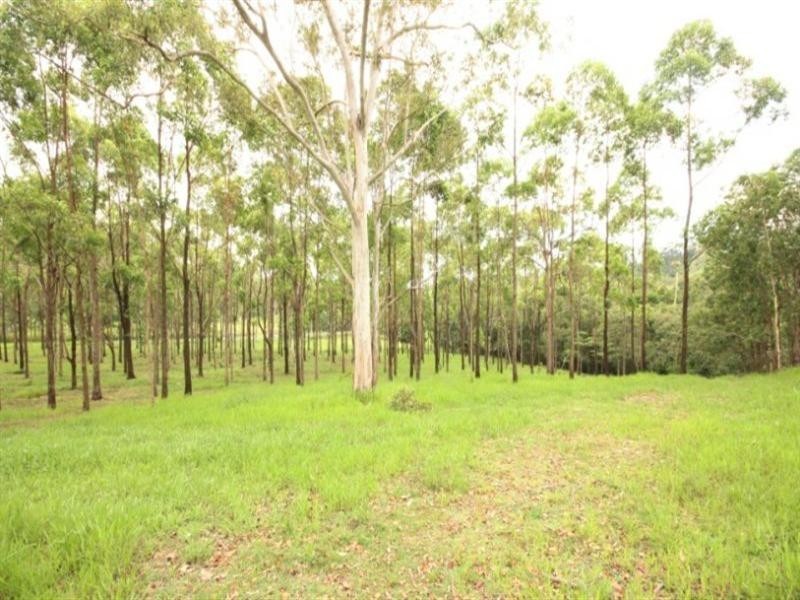624 East Funnel Creek, Sarina Range QLD 4737