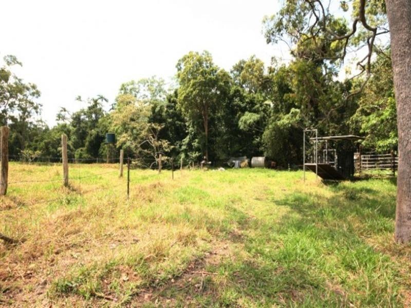 624 East Funnel Creek, Sarina Range QLD 4737
