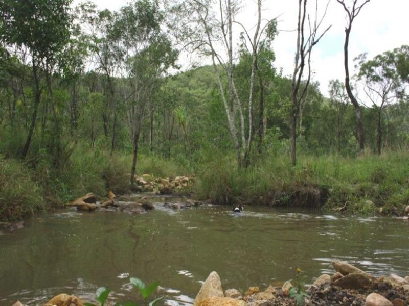 165 Smart Road, Sarina QLD 4737